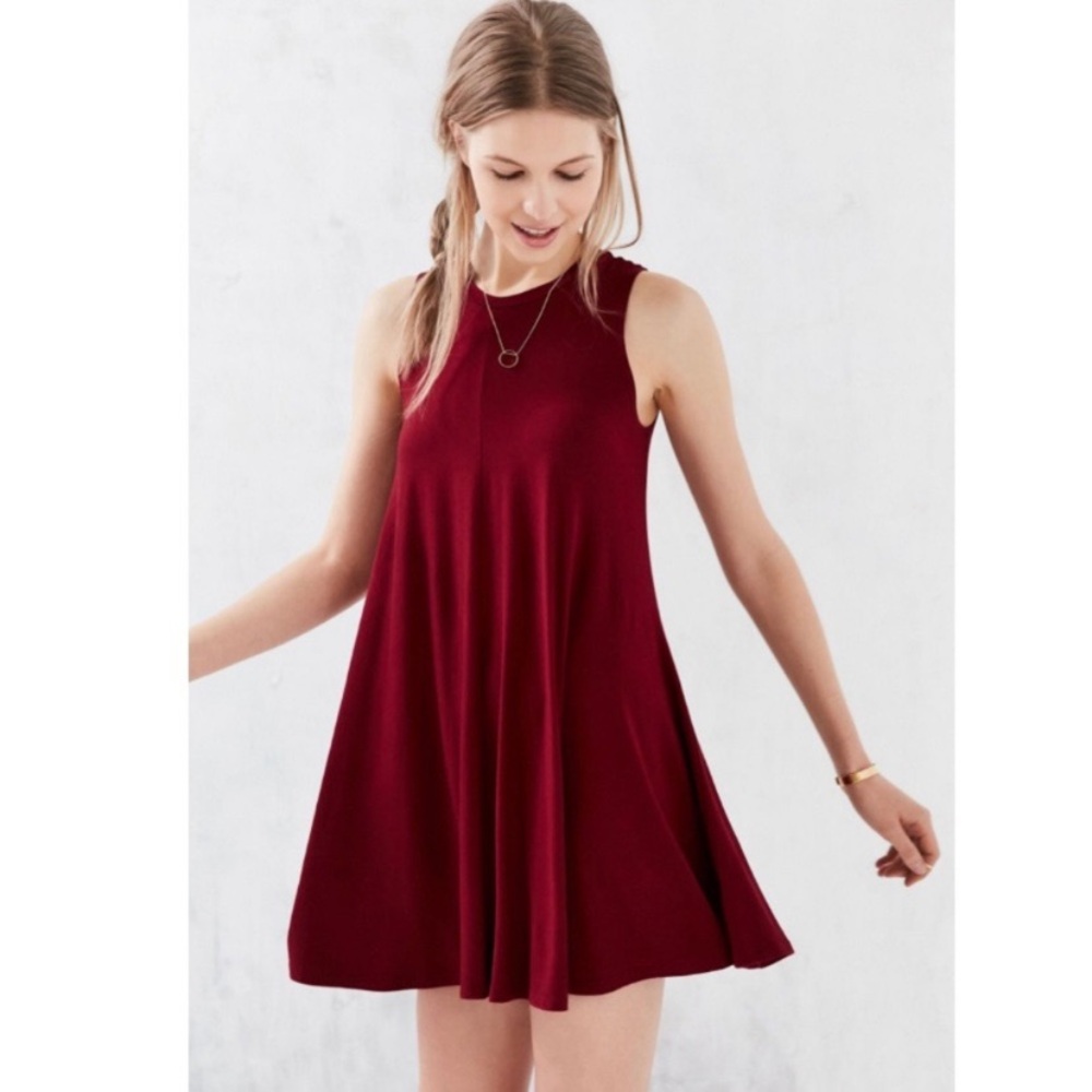 UO Silence + Noise Womens Swingy Tank Dress Size M Sleeveless Thin Soft-Knit Red